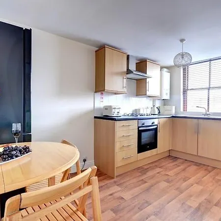 아파트 Cottages-whitby - Marina Side 휫비