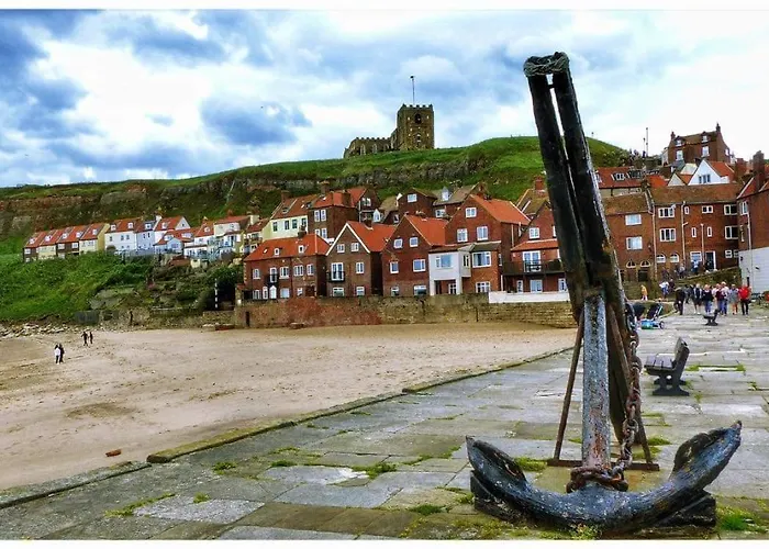 Cottages-whitby - Marina Side * Whitby