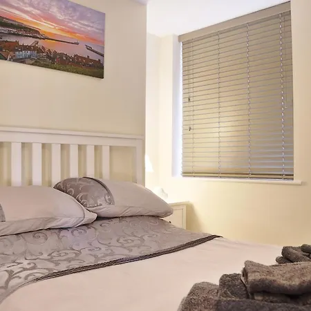Апартаменты Cottages-whitby - Marina Side Уитби